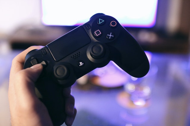 Can You Use a PS4 Controller on Xbox One? How to Connect PS4 Controller to Xbox One?